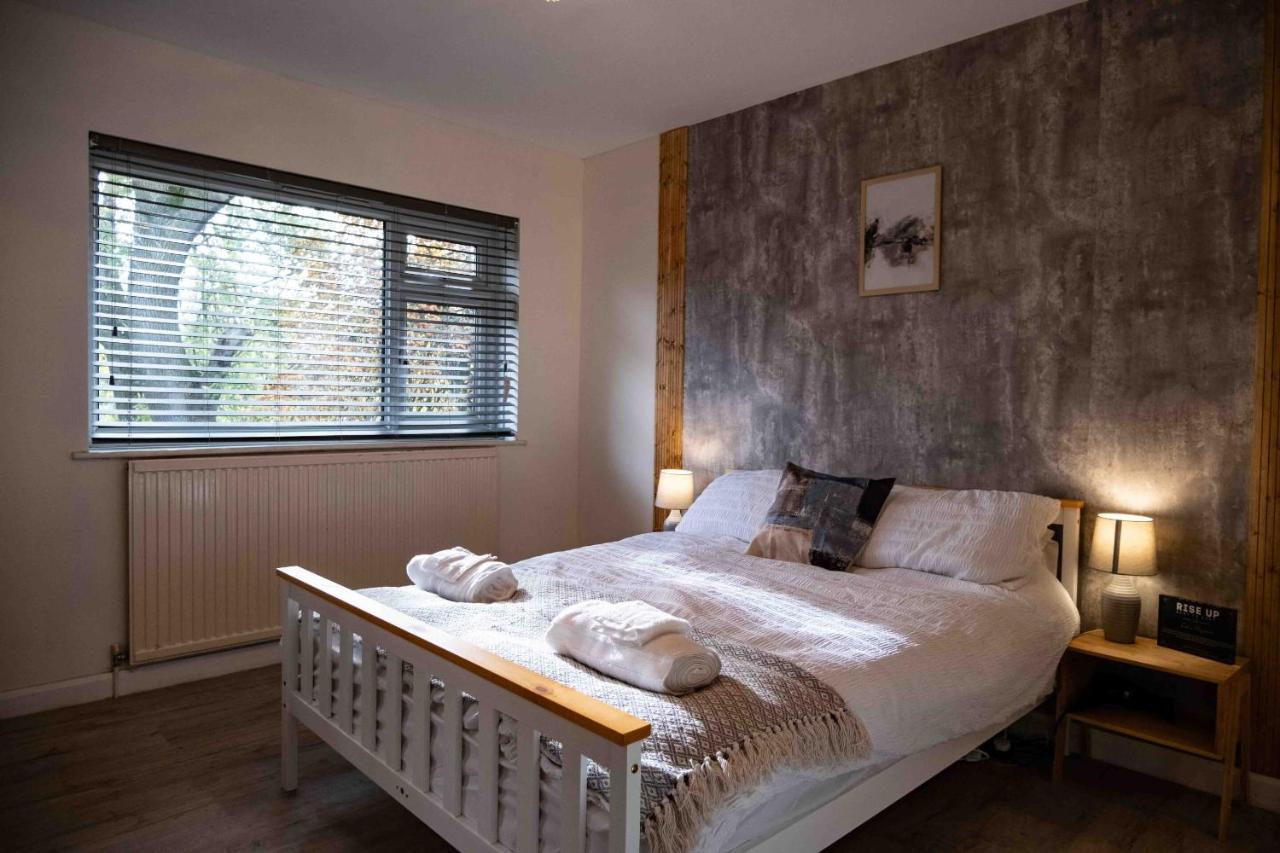Cross Lane Cottage Pudsey Eksteriør bilde