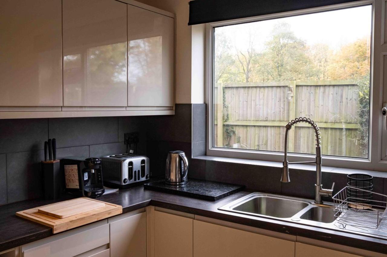 Cross Lane Cottage Pudsey Eksteriør bilde