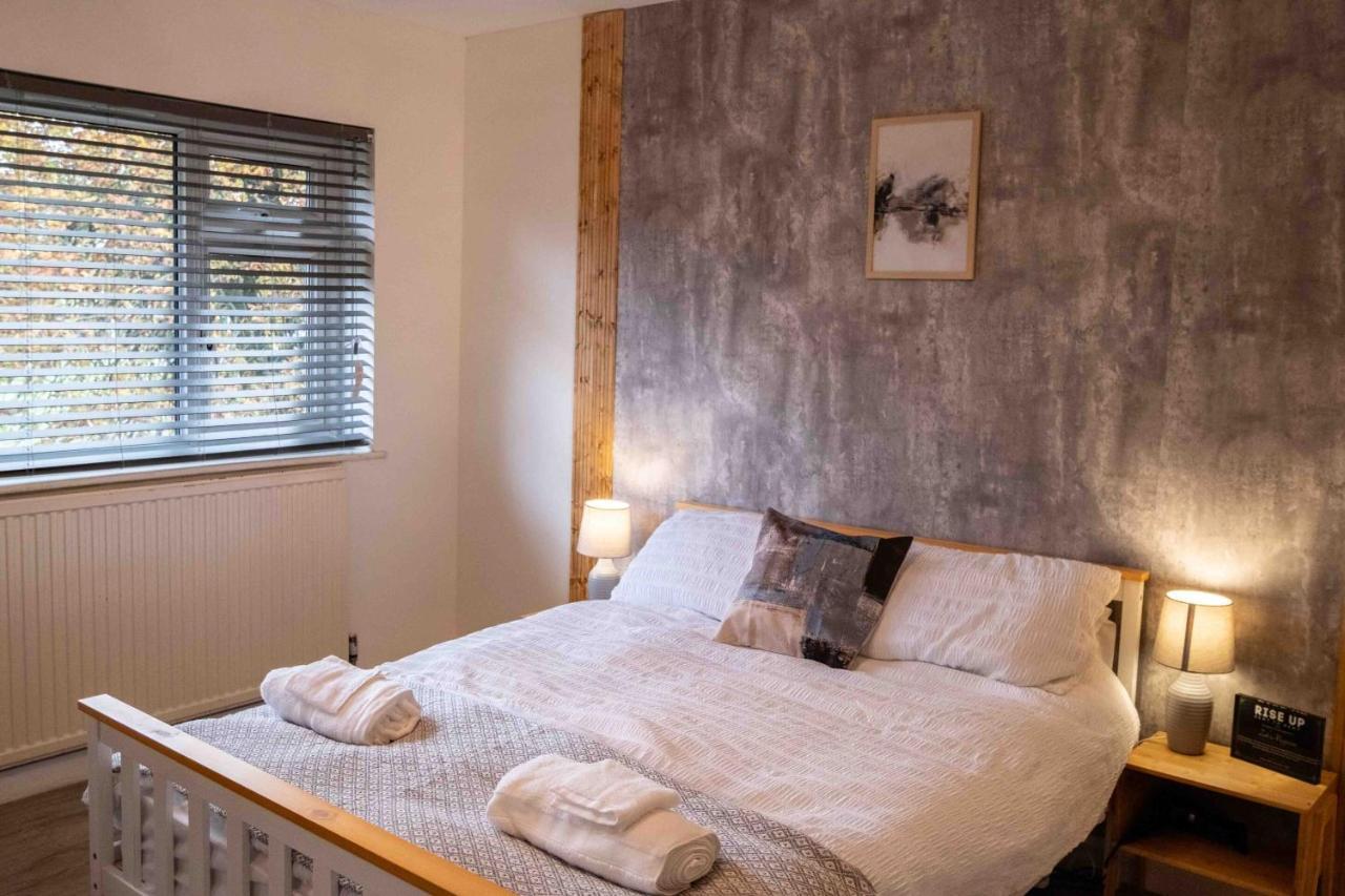 Cross Lane Cottage Pudsey Eksteriør bilde