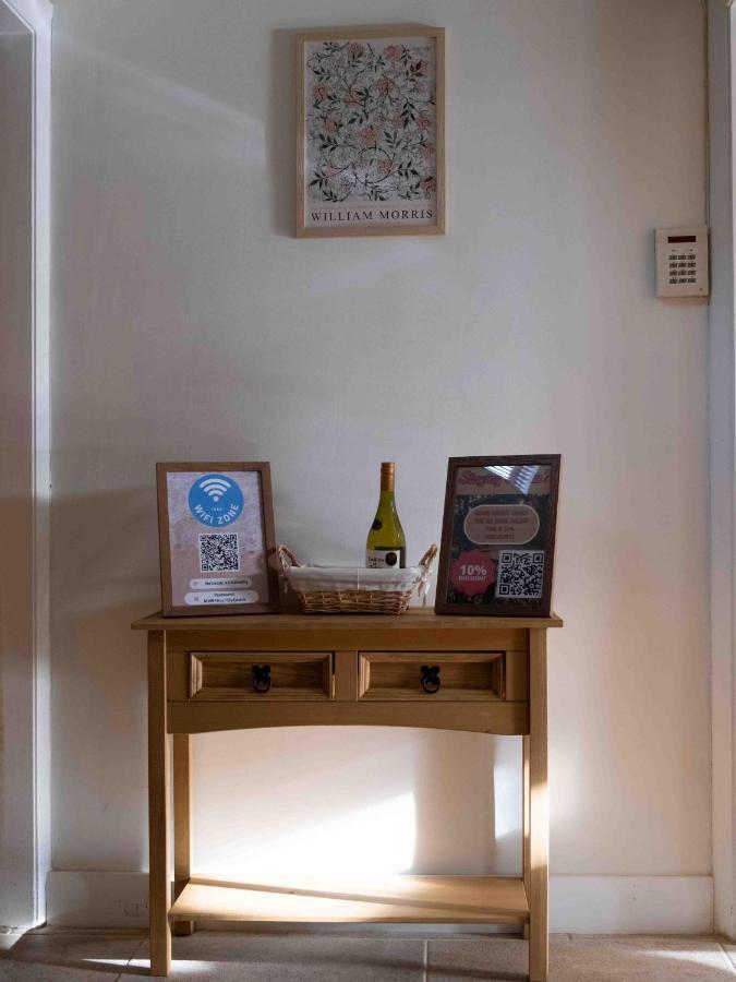 Cross Lane Cottage Pudsey Eksteriør bilde