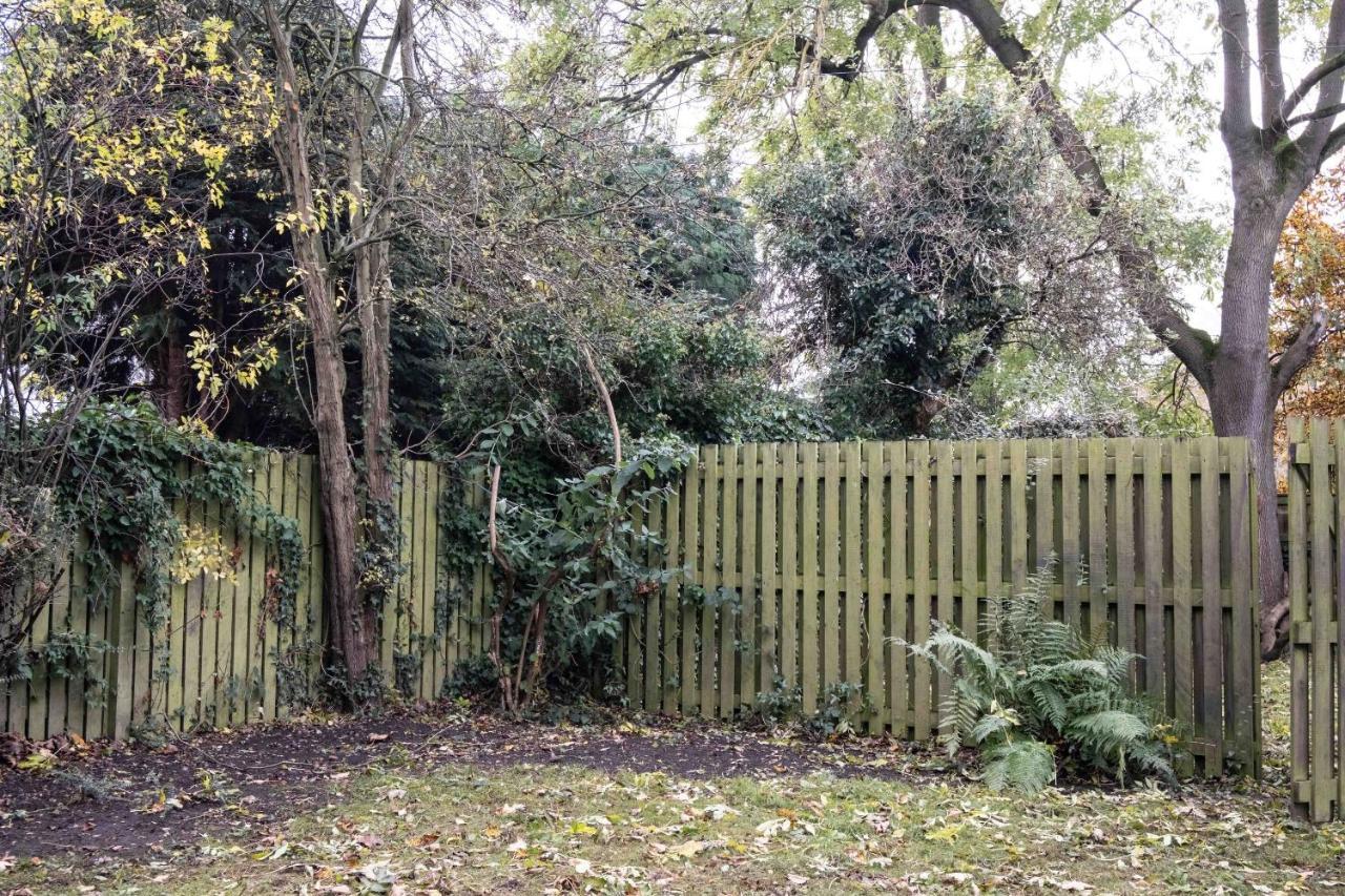 Cross Lane Cottage Pudsey Eksteriør bilde