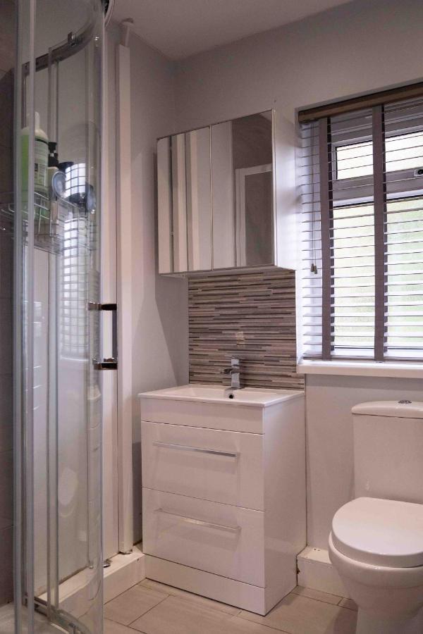 Cross Lane Cottage Pudsey Eksteriør bilde